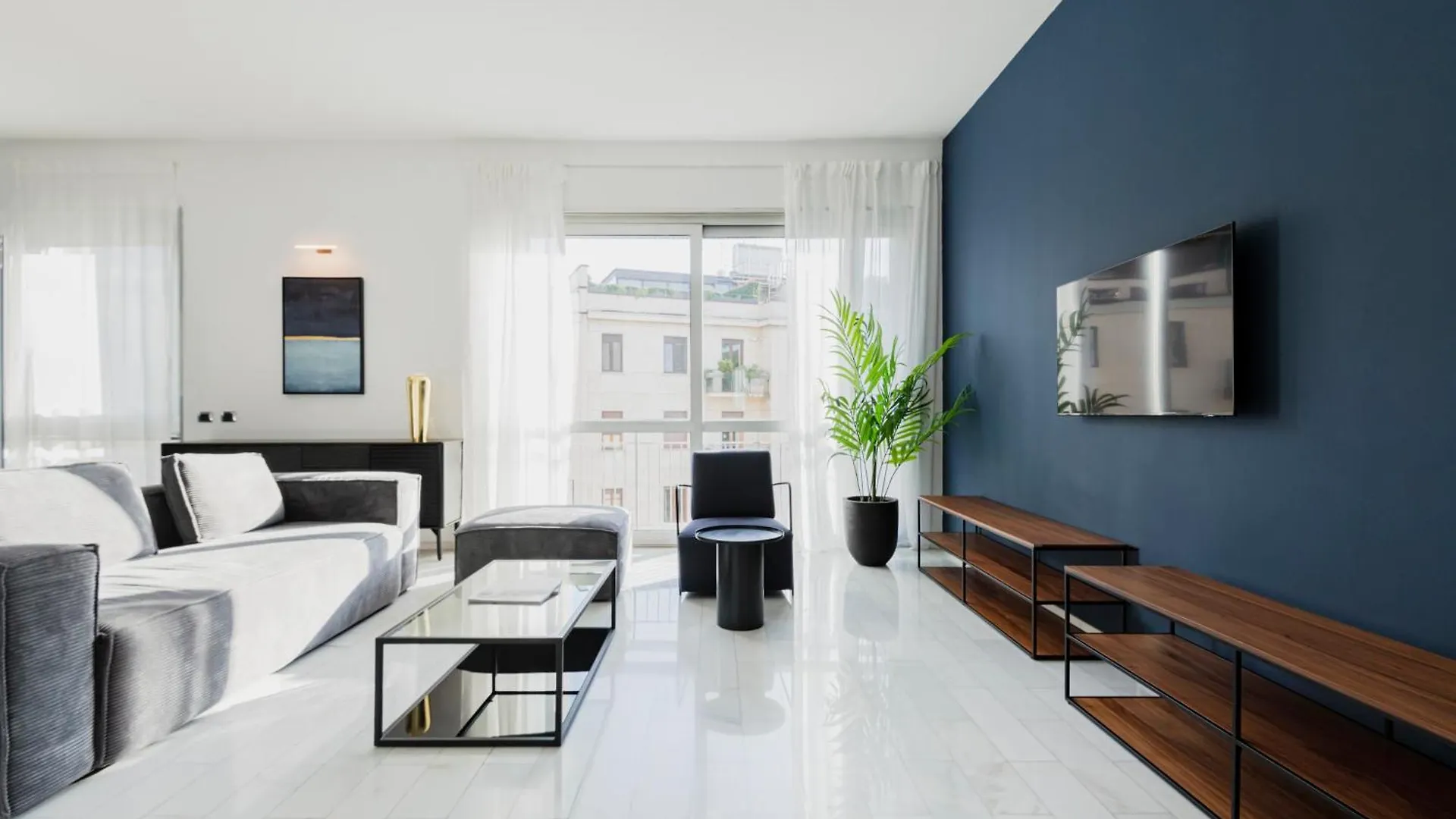 Relstay - Montenapoleone Milan