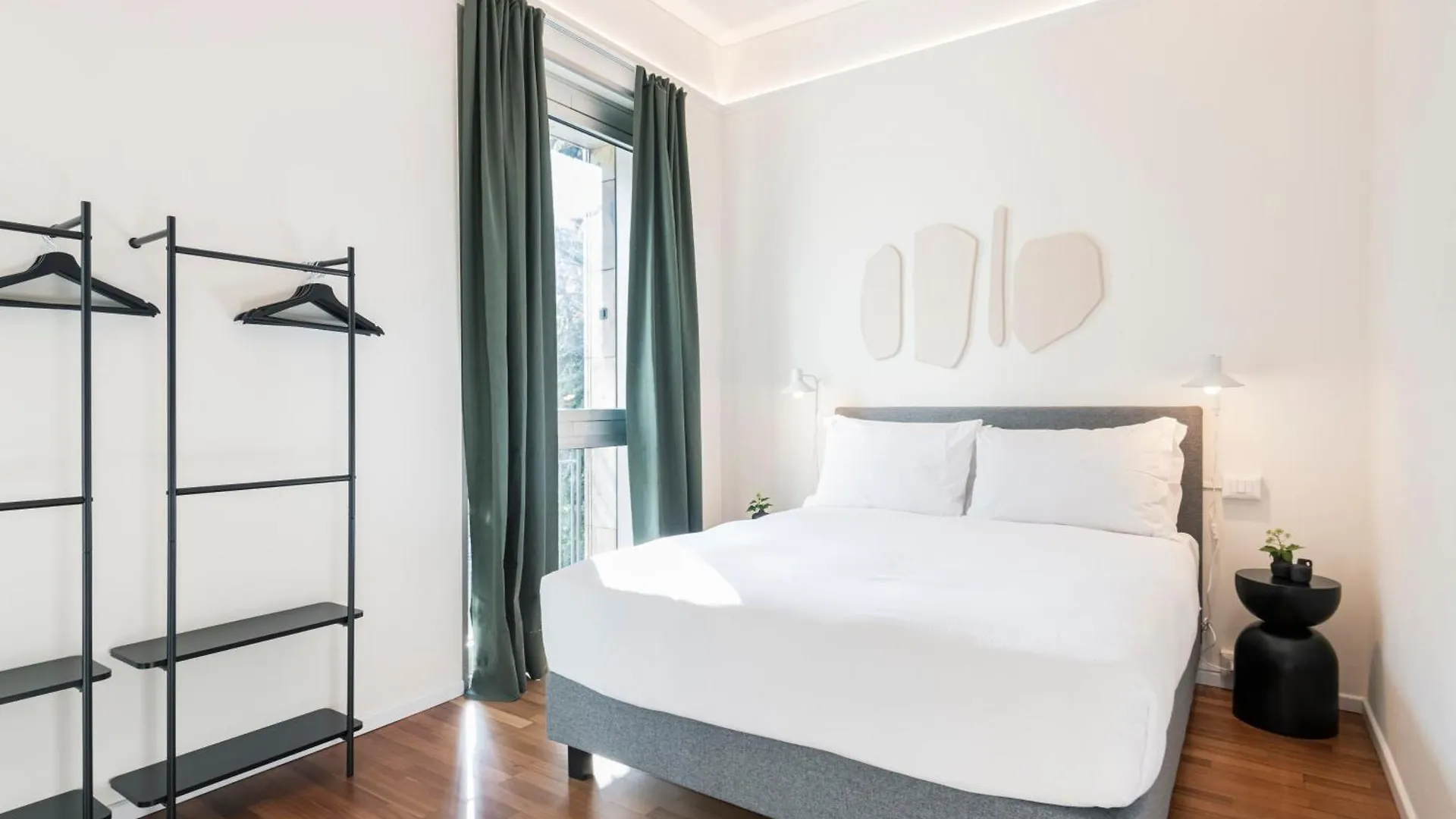Relstay - Montenapoleone Milan